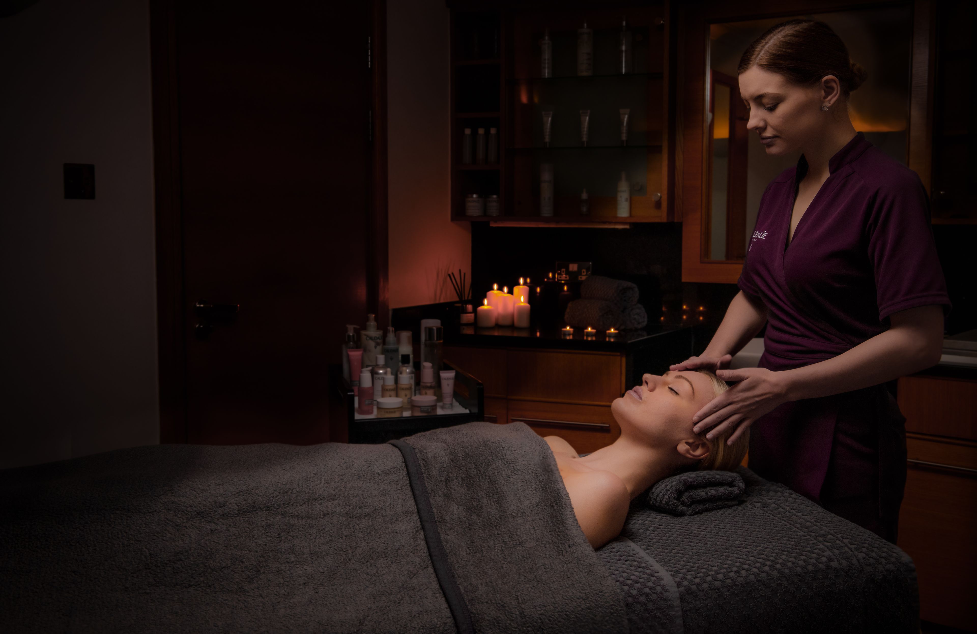 woman having scalp massage